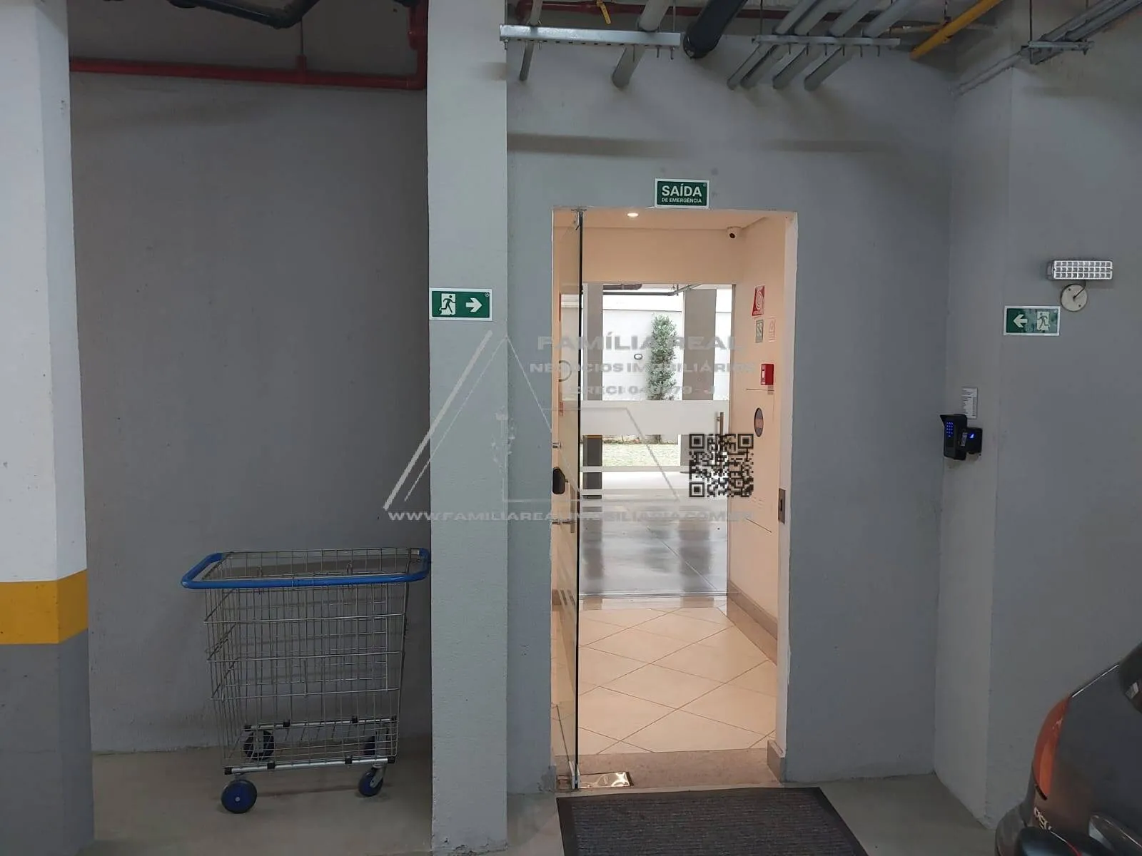 Imagem Apartamento, com 03 Dormitórios, com sacada e 2 vagas fixas, à venda, na Vila Aricanduva.