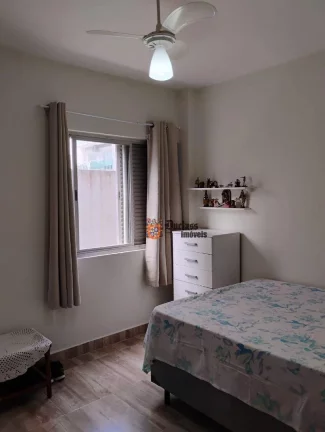 Imagem Apartamento com 2 dormitórios à venda, 60 m² por R$ 275.000 - Enseada - Guarujá/SP