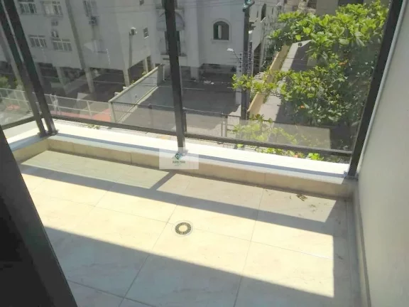 Imagem Apartamento Padrão para Venda em Enseada Guarujá-SP