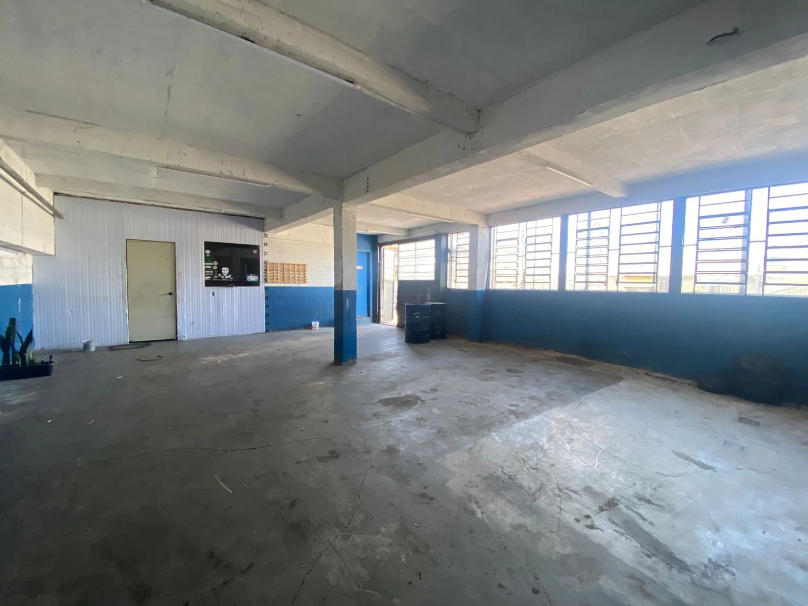 Imagem Pavilhão à venda em Caxias do Sul, Santa Fé, 420m2
