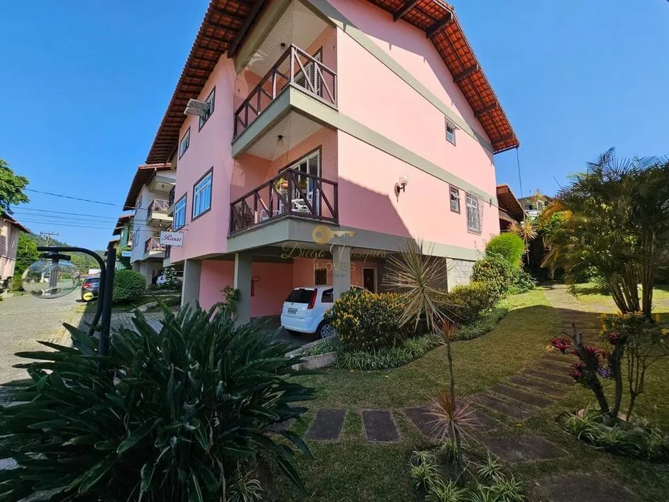 Imagem Casa em Condomínio para Venda em Teresópolis / RJ no bairro Bom Retiro