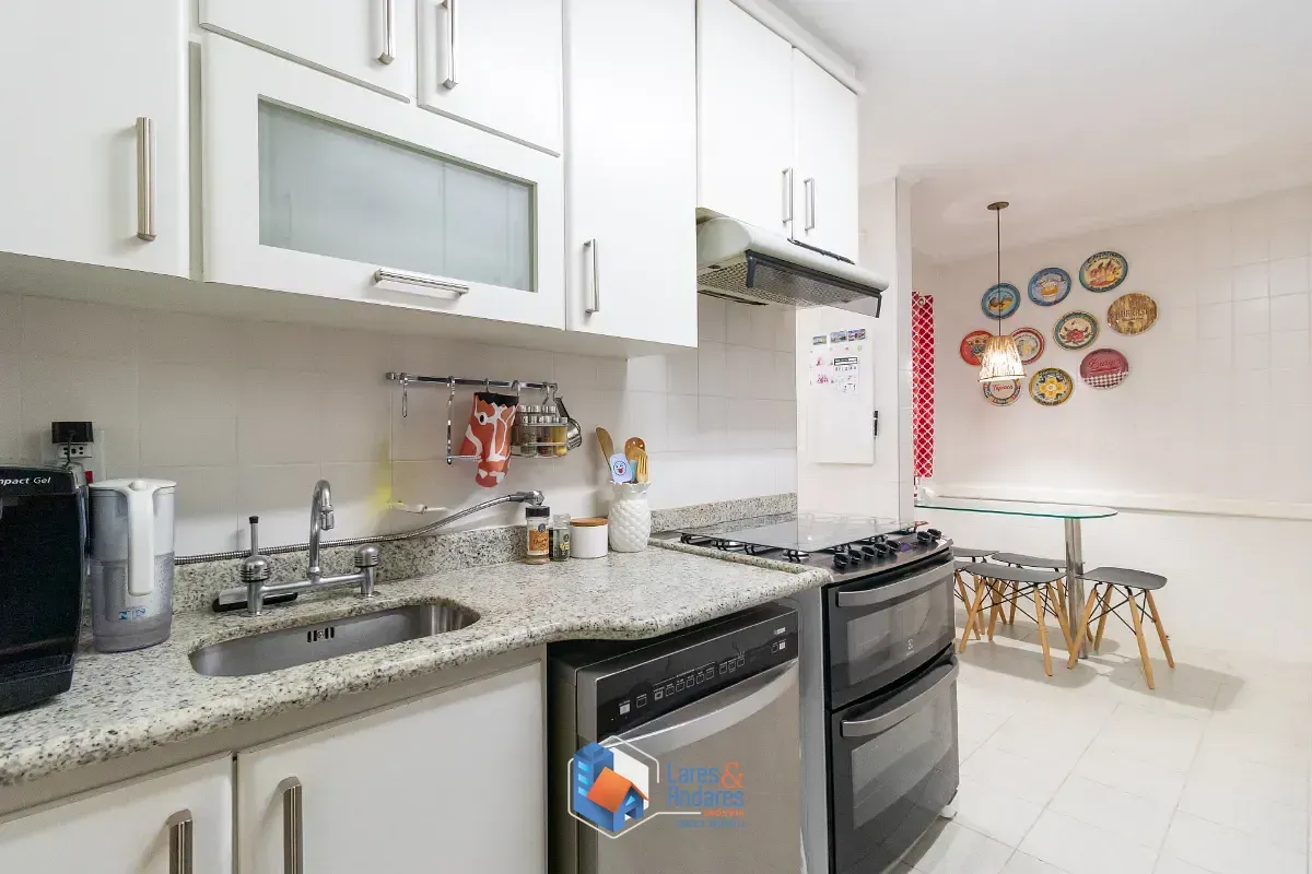Imagem Apartamento para venda em Vila Suzana com 3 quartos, sendo 1 suíte, 123m²