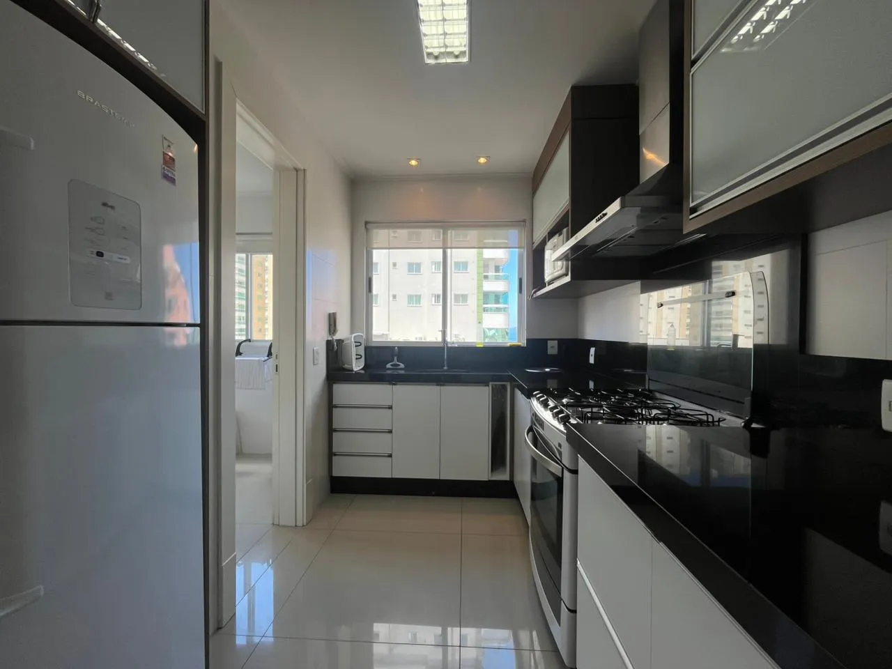 Imagem Apartamento com vista para o mar à venda com 132m2 por R$ 2.226.000,00