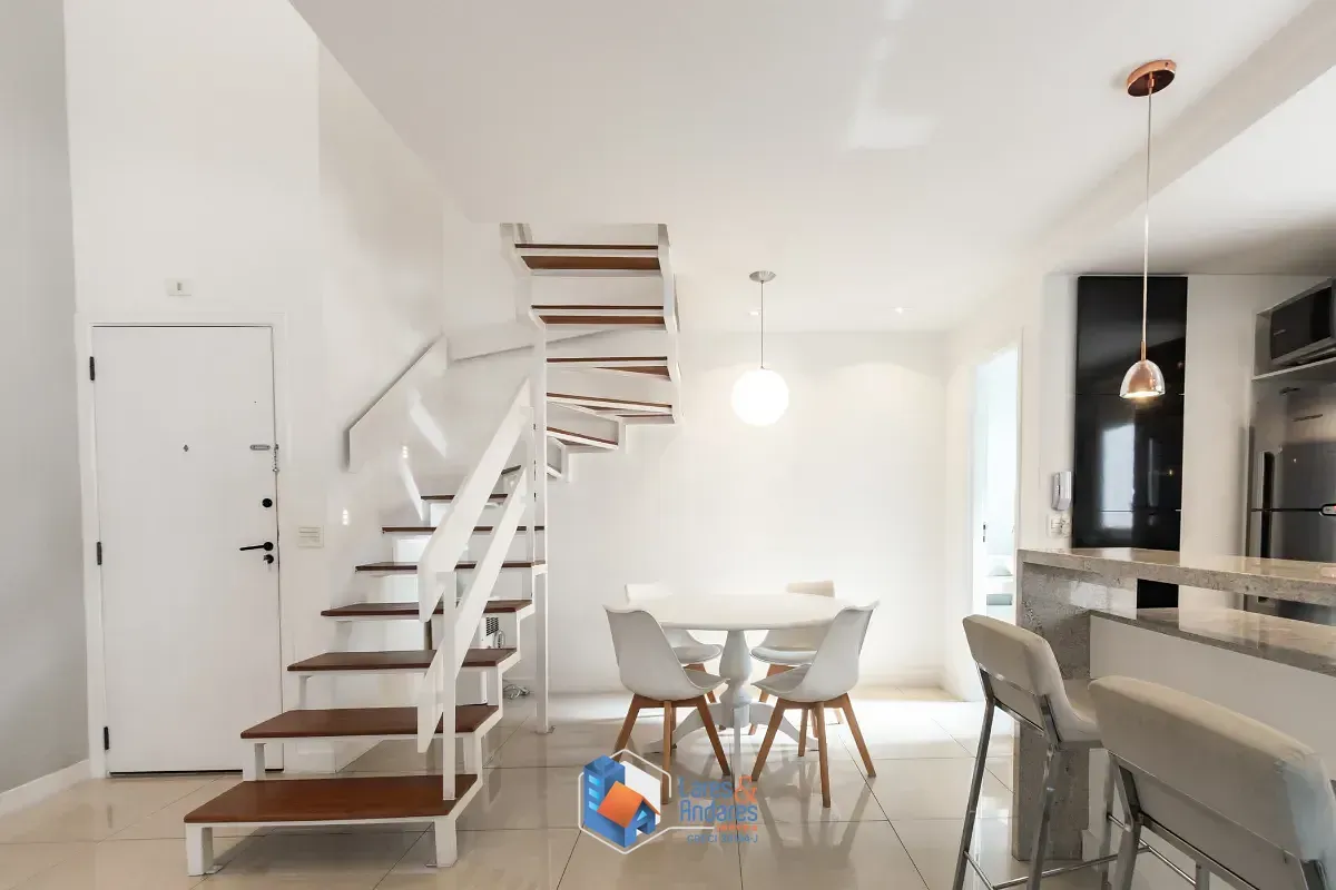 Imagem Duplex para venda em Pinheiros com 2 quartos, sendo 2 suítes, 73m²