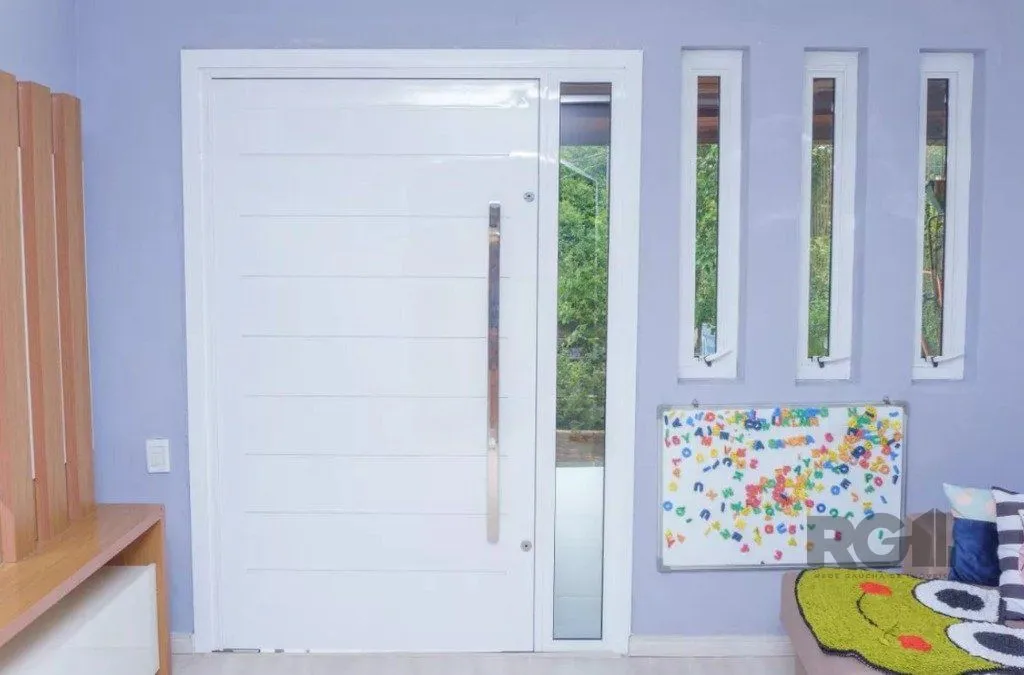 Imagem Casa 164m², 3 dormitórios, 3 vagas no bairro Jardim Carvalho