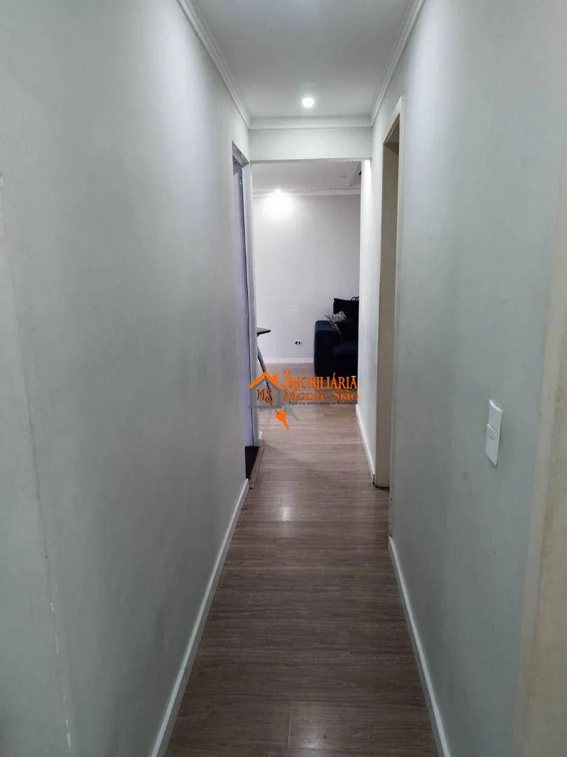 Imagem Apartamento com 3 dormitórios à venda, 70 m² por R$ 198.000,00 - Parque Maria Helena - Guarulhos/SP