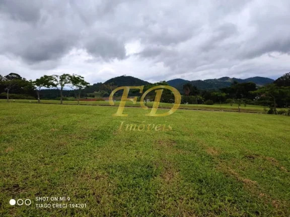 Imagem LINDO LOTE A VENDA EM CONDOMÍNIO EM PIRACAIA COM ACESSO A RE