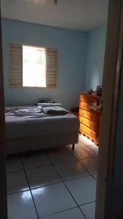 Imagem TERRENO COM 3 CASAS A VENDA NO PARQUE ESTORIL