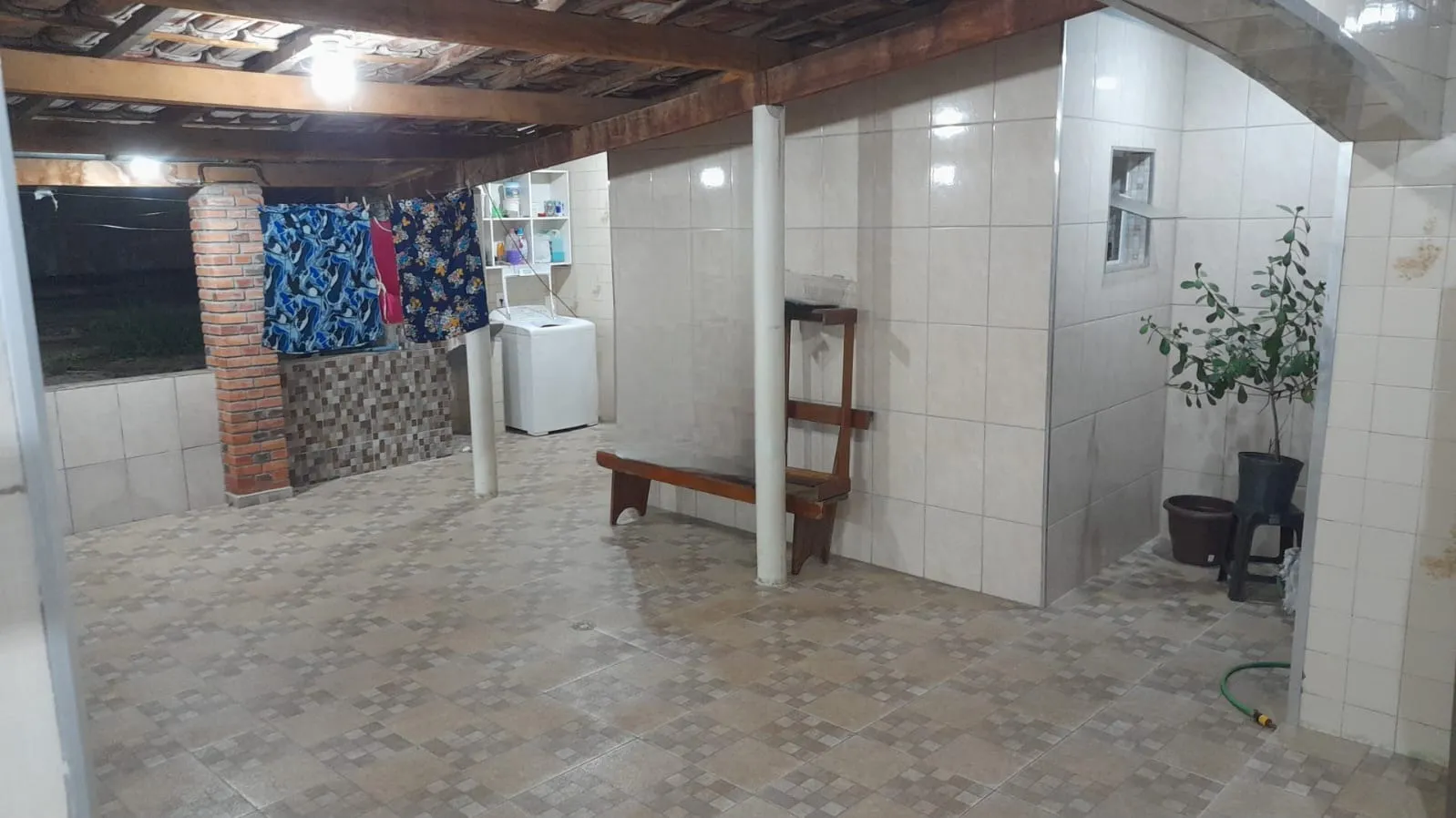 Imagem Casa à Venda no Bairro Mirante dos Ovinis, Votorantim - 2 Quartos e Quintal Amplo