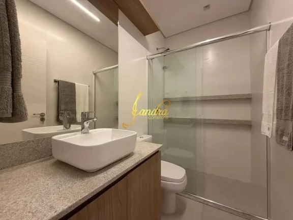 Imagem Maravilhoso sobrado geminado, finamente mobiliado e decorado novo