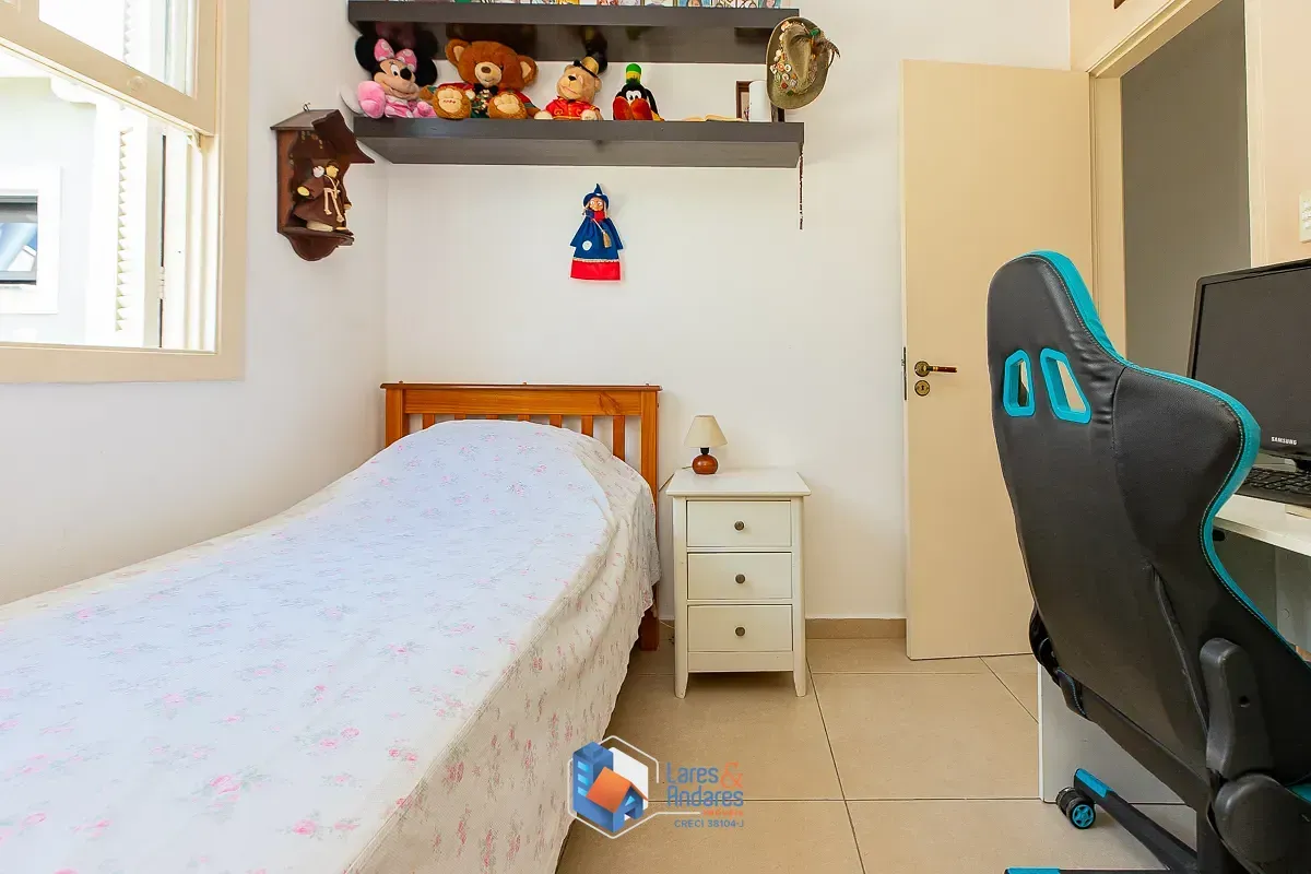 Imagem Casa para venda em Brooklin com 4 quartos, sendo 2 suítes, 144m²