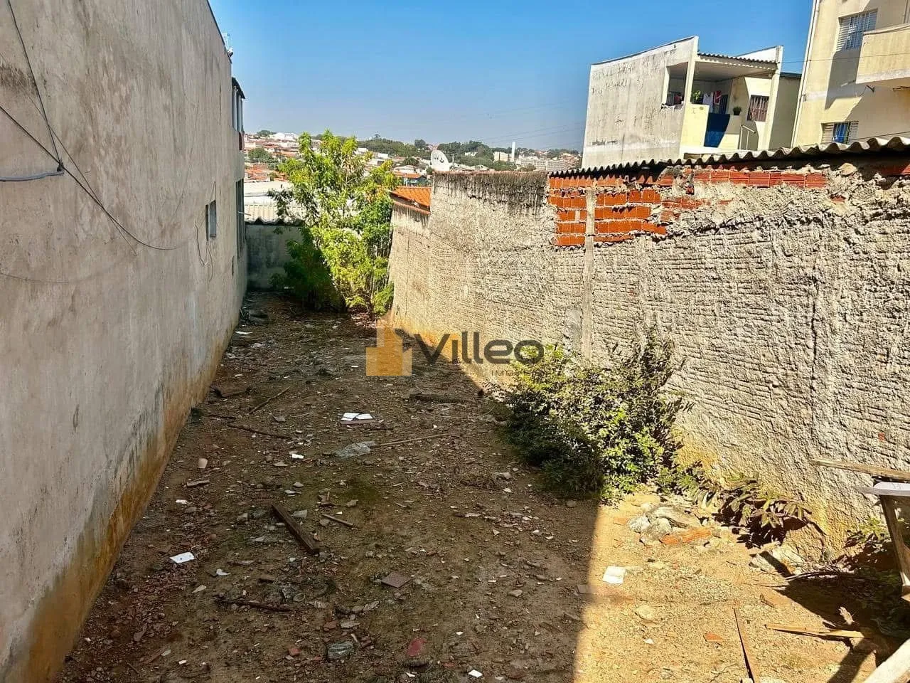 Imagem presente o seu projeto em um dos bairros que mais crescem em Sorocaba! Este terreno murado à venda ...