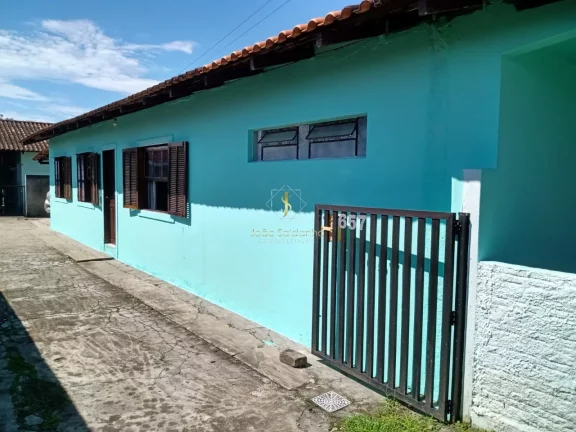 Foto do imóvel CASA RESIDENCIAL em GUARATUBA - PR, Figueira em Rua José de Alencar