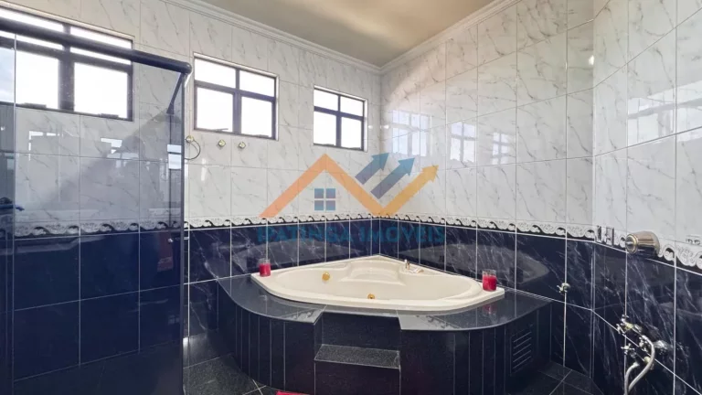 Imagem casa incrível no Bairro das Águas, com uma estrutura impecável e ambientes pensados para proporcionar conforto e funcionalidade.