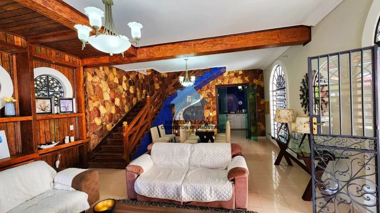 Imagem CASA NO BAIRRO ADRIANÓPOLIS