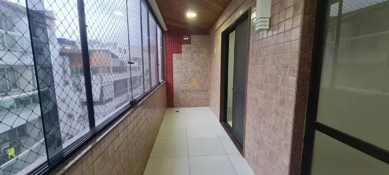Imagem Recreio dos Bandeirantes - Av. benvindo de Novaes - Vendo Maravilho apto de fundos - 3 quartos com 97m² + Deps - R$995.000,00.