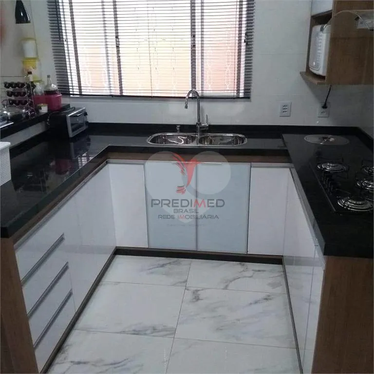 Imagem Casa de 3 quartos, 155m² no bairro Jardim Planalto, em Lençóis Paulista