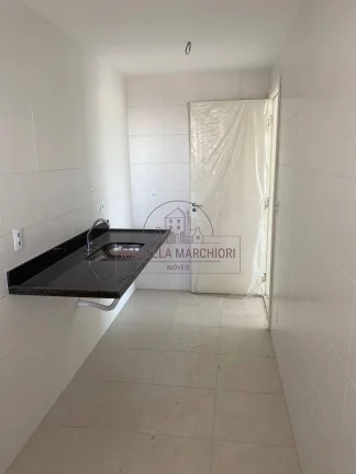 Imagem Ap 3 quartos, suíte, porcelanato, próx. perim e praia, lazer completo, 2