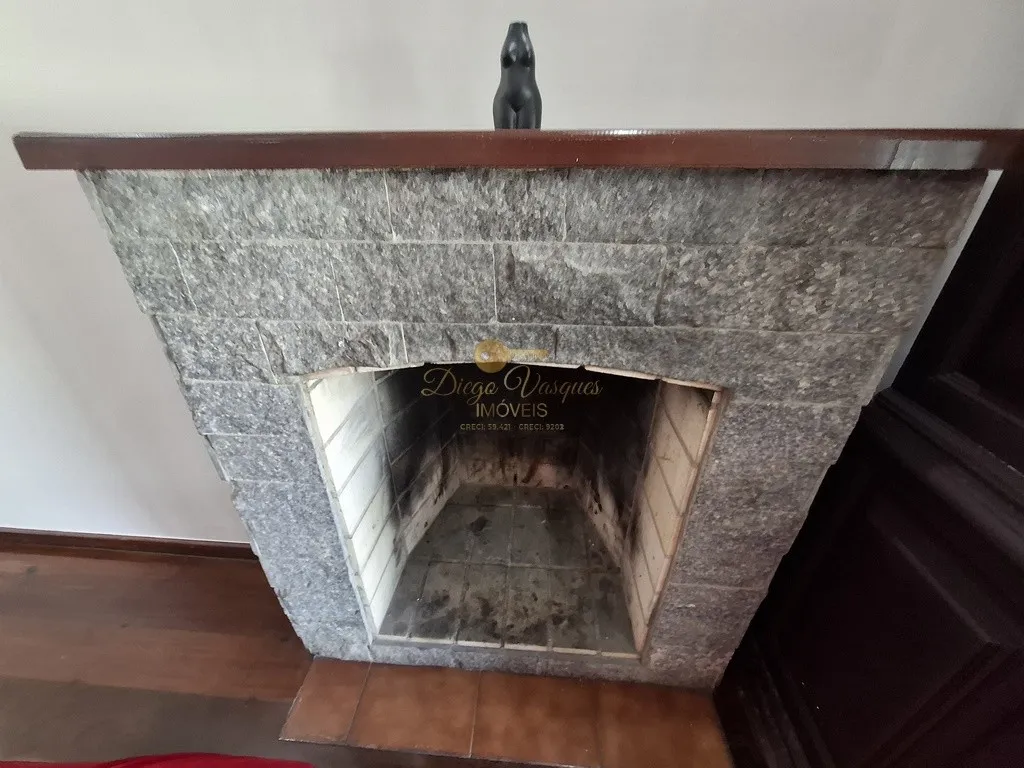 Imagem Casa para Venda em Teresópolis / RJ no bairro Fazendinha
