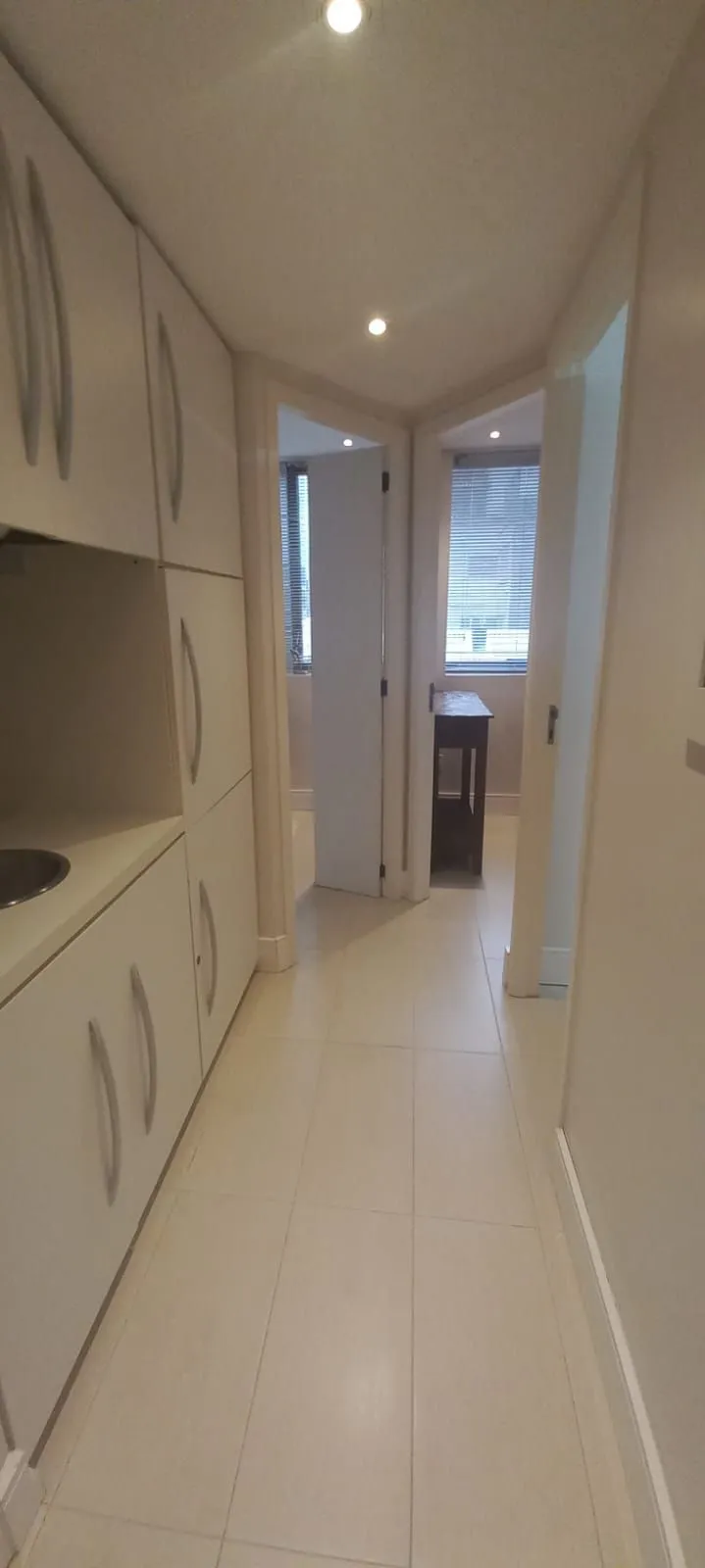 Imagem Sala / Conjunto comercial a venda no bairro Moinhos de Vento em Porto Alegre