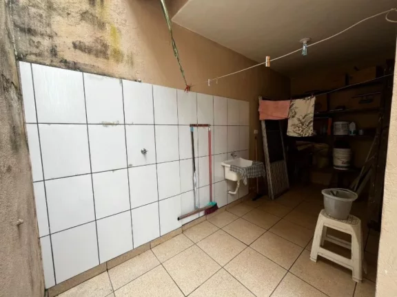 Imagem EXCELENTE CASA GEMINADA DE 2 DORMITÓRIOS NO MARACANÃ!!!