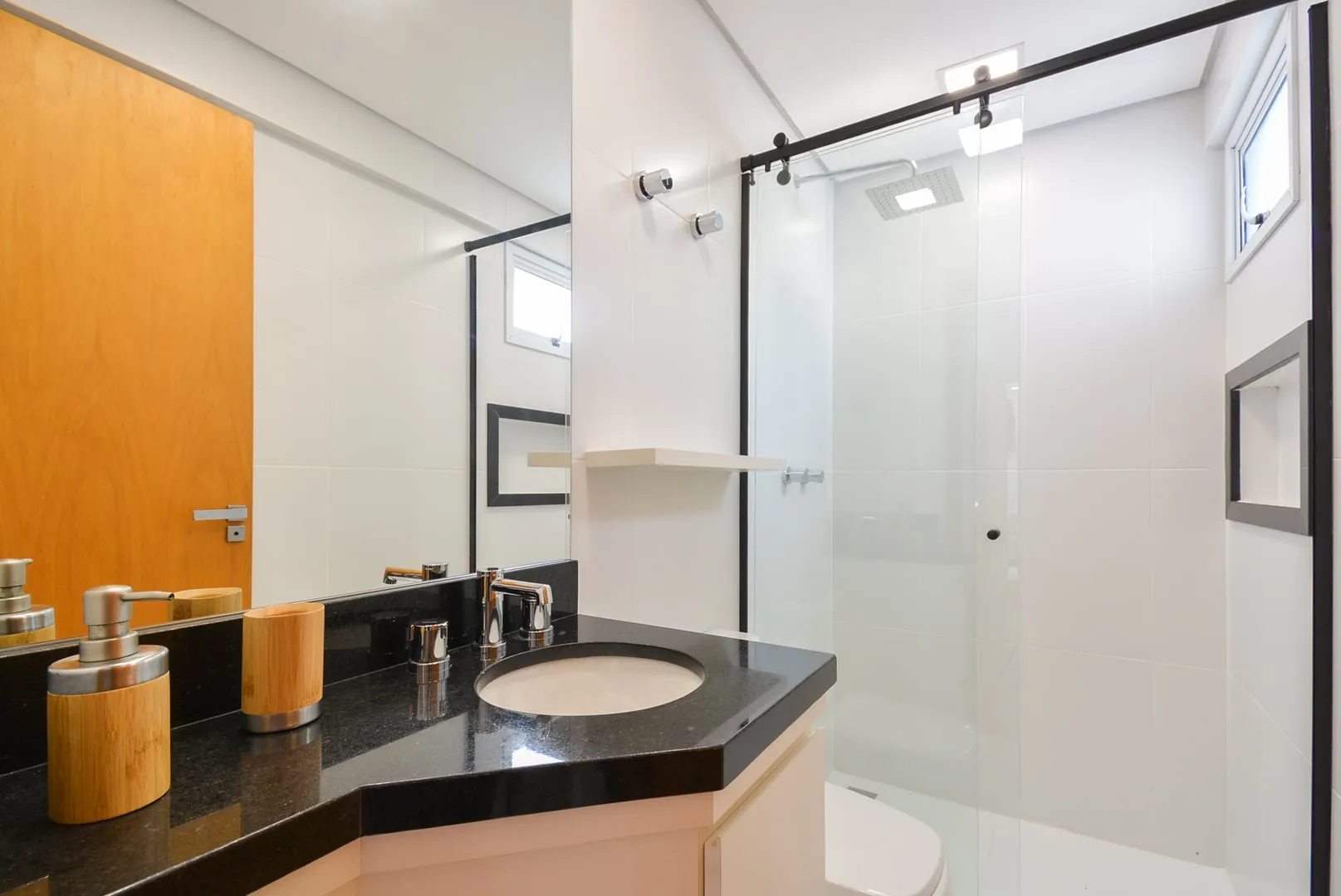 Imagem Apartamento à Venda no Residencial Felicitá, 84m², 2 vagas, Santa Paula, São Caetano do Sul/SP