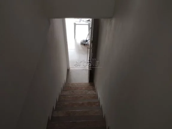 Imagem Sobrado com 100 metros quadrados, 3 dormitórios sendo 1 suíte com sacada, 1 banheiro social, 1 lav...