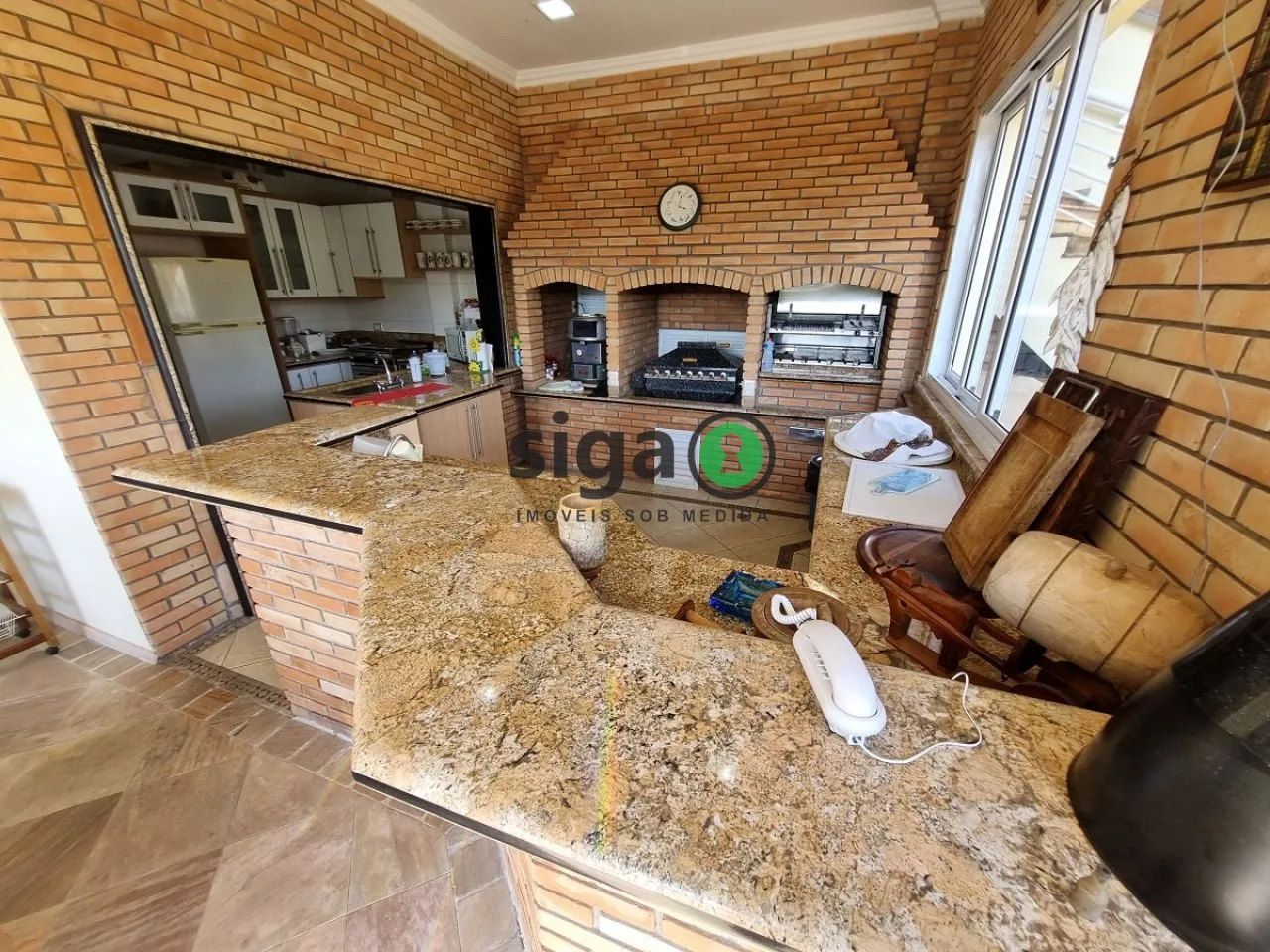 Imagem Casa a venda no Jardim Leonor com 4 quartos