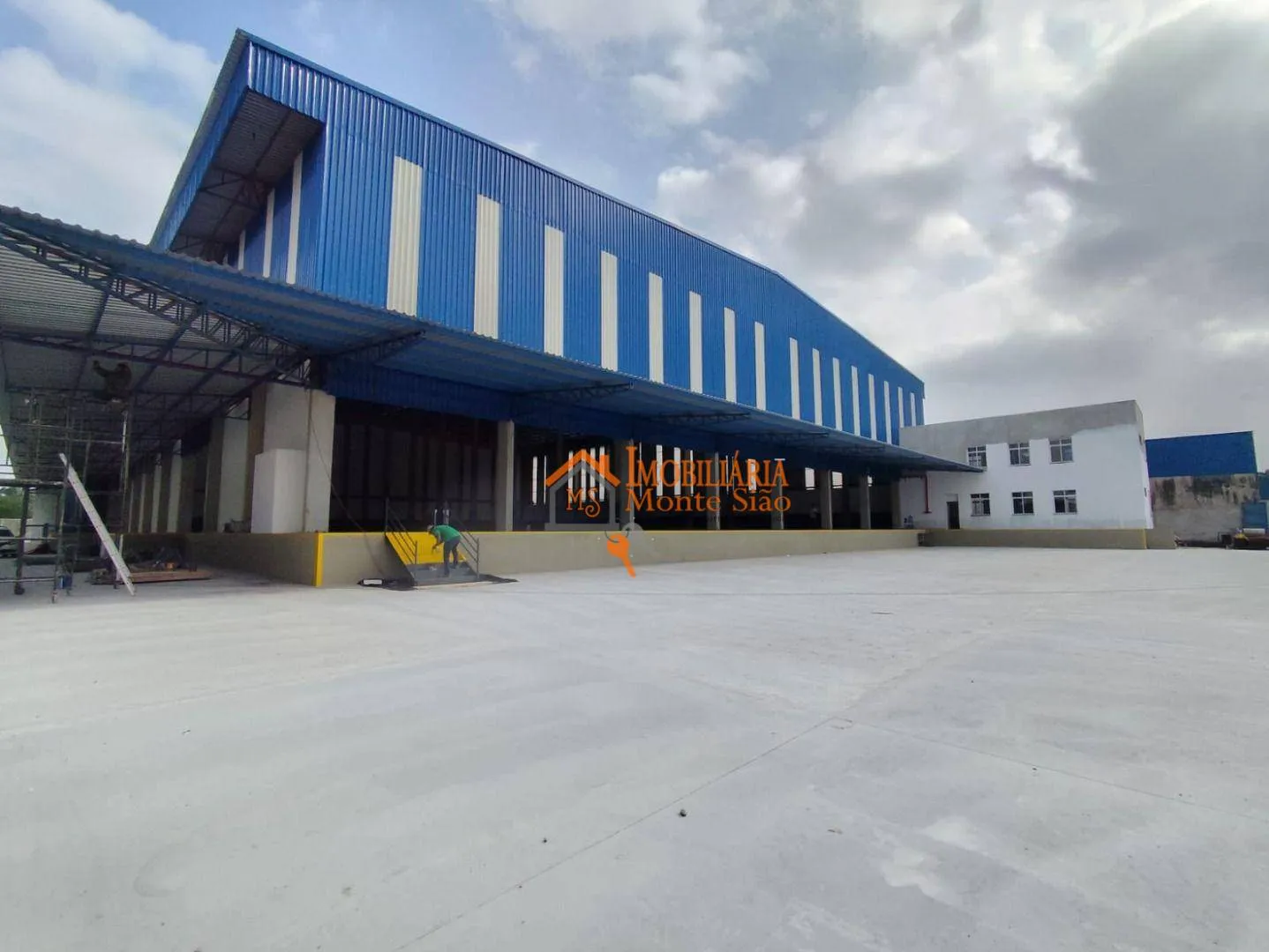 Imagem Galpão à venda, 6200 m² por R$ 53.000.000,00 - Jardim Presidente Dutra - Guarulhos/SP