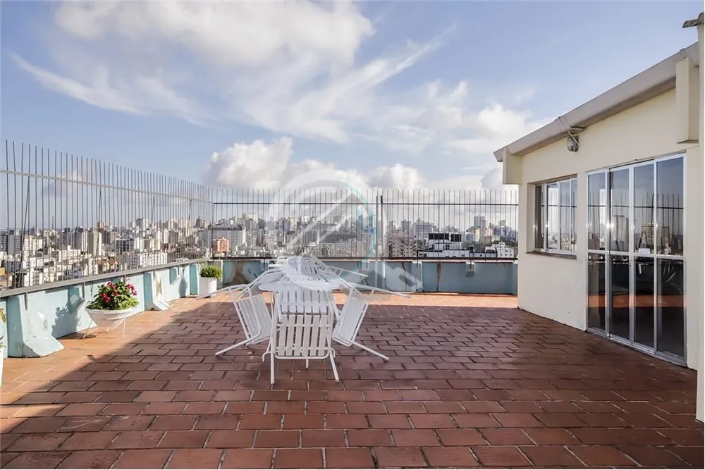 Imagem Tem ainda, 3 salões de festas com churrasqueiras, terraço com vista panorâmica. Salões equipados...