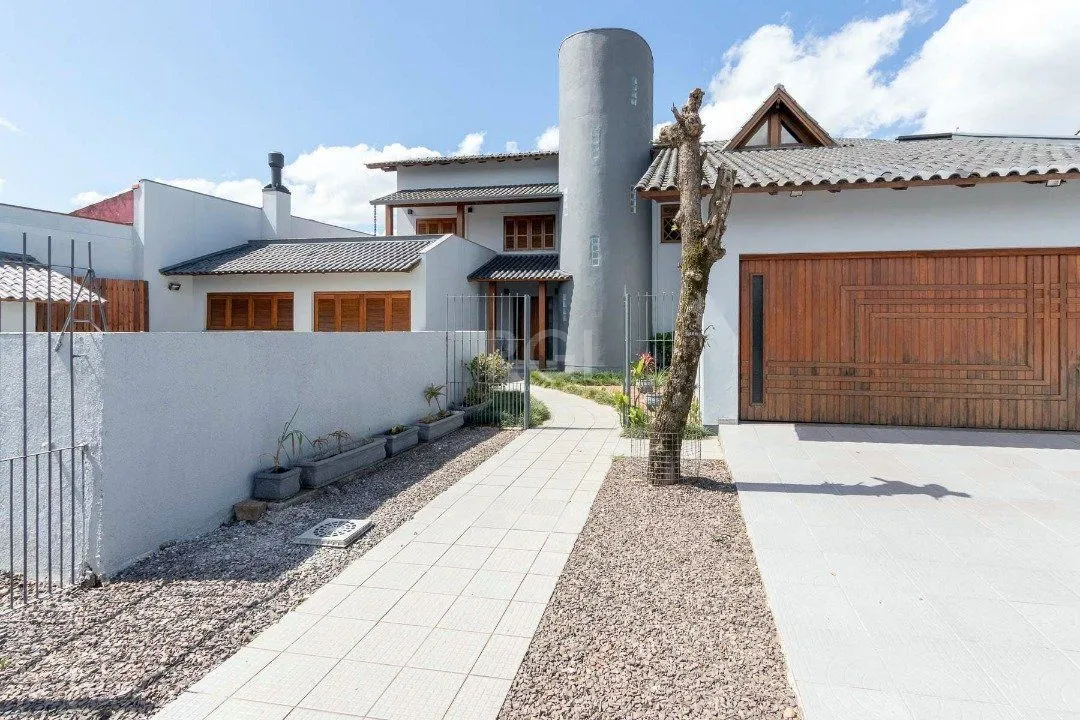 Imagem Casa para Venda - 451.63m², 5 dormitórios, sendo 1 suites, 4 vagas - Cristal