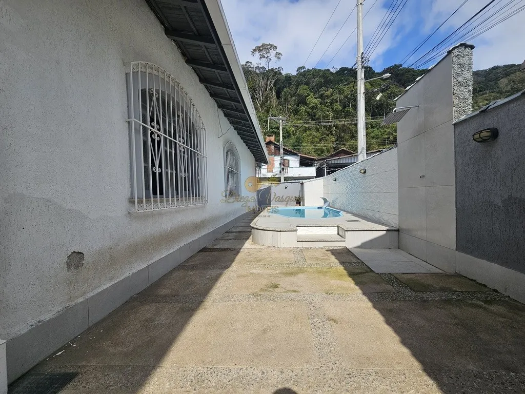 Imagem Casa para Venda em Teresópolis / RJ no bairro Meudon