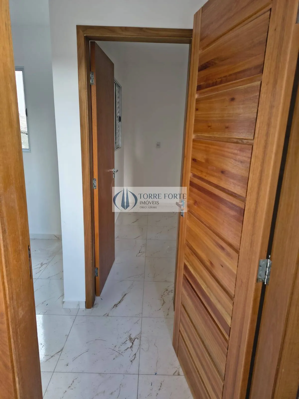 Imagem Oportunidade Apartamento com 2 Dormitórios Próximo ao Metrô Guilhermina