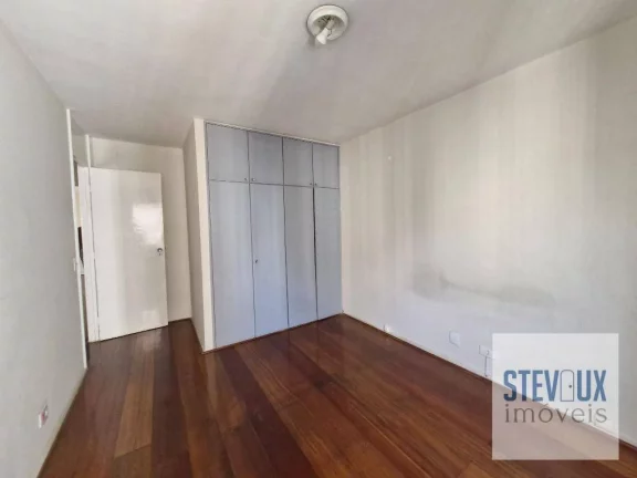 Imagem Apartamento espaçoso em Moema Pássaros fora de rota para venda!