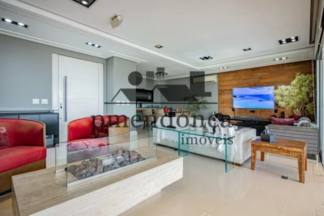 Imagem Apartamento na Vila Romana com, 4 dormitórios (3 suítes) e 3 vagas.