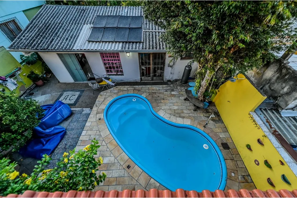 Imagem Casa de Condomínio em Santa Tereza