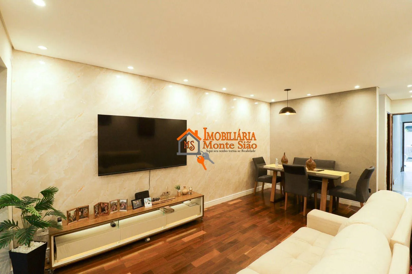 Imagem Sobrado com 3 dormitórios à venda, 100 m² por R$ 680.000,00 - Picanco - Guarulhos/SP