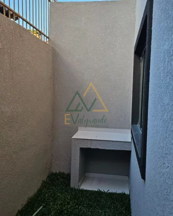 Imagem Sobrado Alto Padrão com Terraço no Cajuru