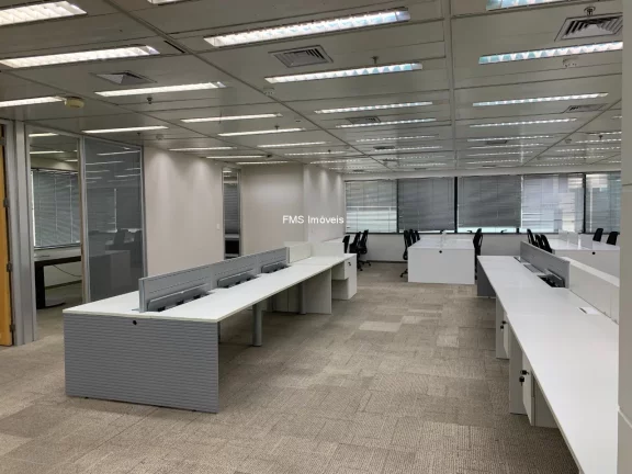 Imagem Conjunto Comercial na Cidade Monções com 295,49m² de área.
