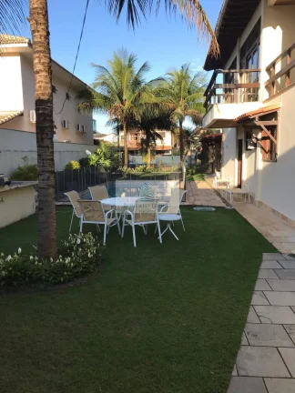 Imagem Casa de Luxo em Condomínio na Taquara, Rio de Janeiro - 5 Quartos, 5 Suítes, 430m² - Imperdível!
