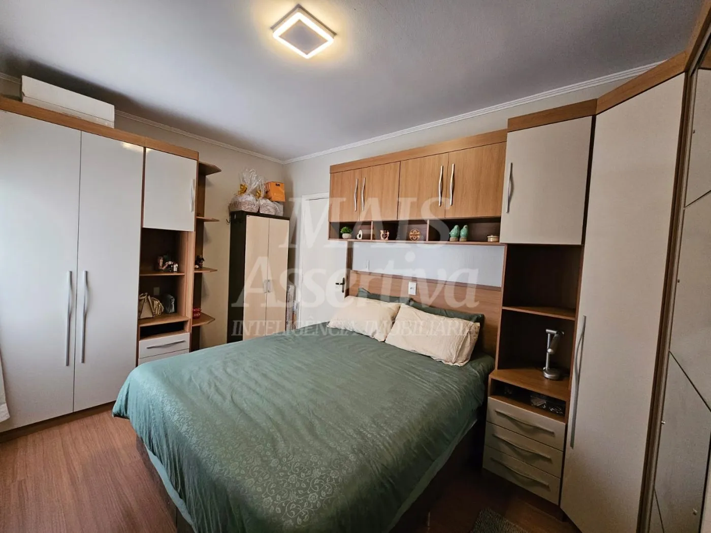 Imagem Apartamento térreo, semi mobiliado para venda - 66m²