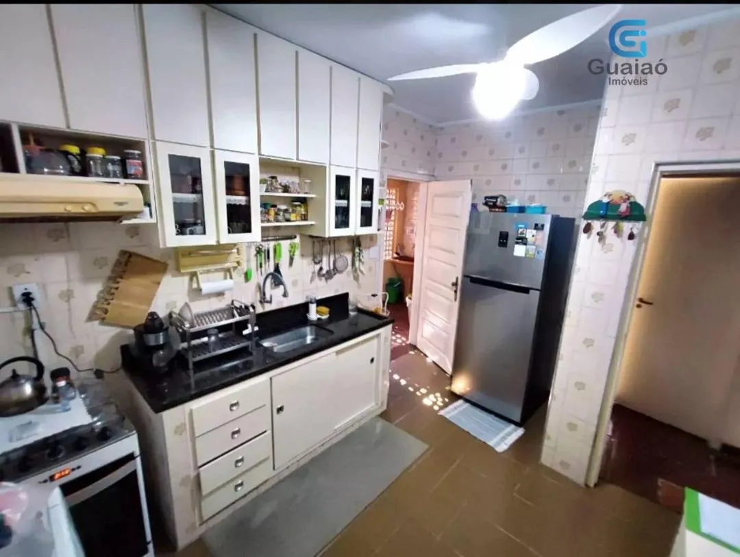 Imagem VENDO CASA AMPLA, MARAVILHOSA EM SÃO VICENTE