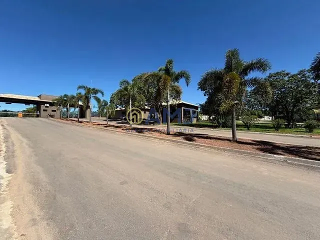 Imagem Terreno no Condomínio de Chácaras Countryville - Hidrolândia/GO