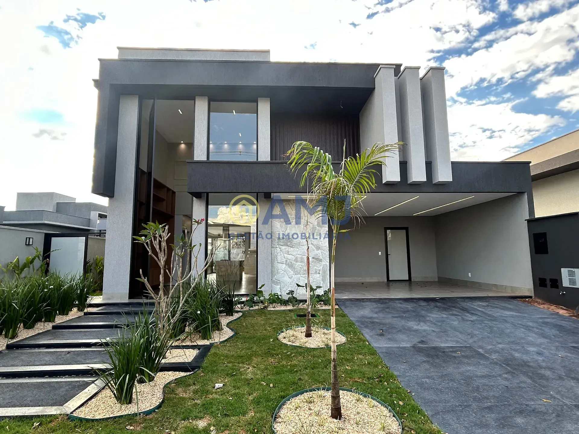 Foto do imóvel Casa à venda, Parqville Pinheiros, Aparecida de Goiânia, GO em Endereço não informado