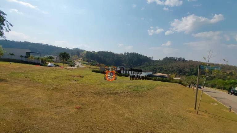 Imagem Belíssimo Terreno (Esquina) à venda, 1408 m² por R$ 1.150.000 - Fazenda Dona Carolina - Itatiba/SP