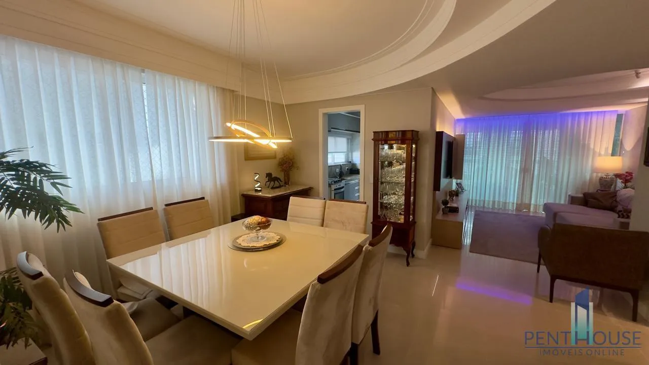Imagem Apartamento Zona Central para Venda em Balneário Camboriú, CENTRO, 3 dormitórios, 1 suíte, 2 banheiros, 2 vagas