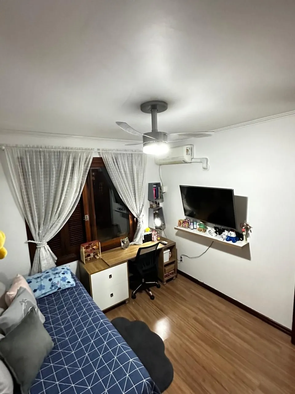 Imagem Apartamento 2 Dormitórios com Sacada e Vaga Coberta