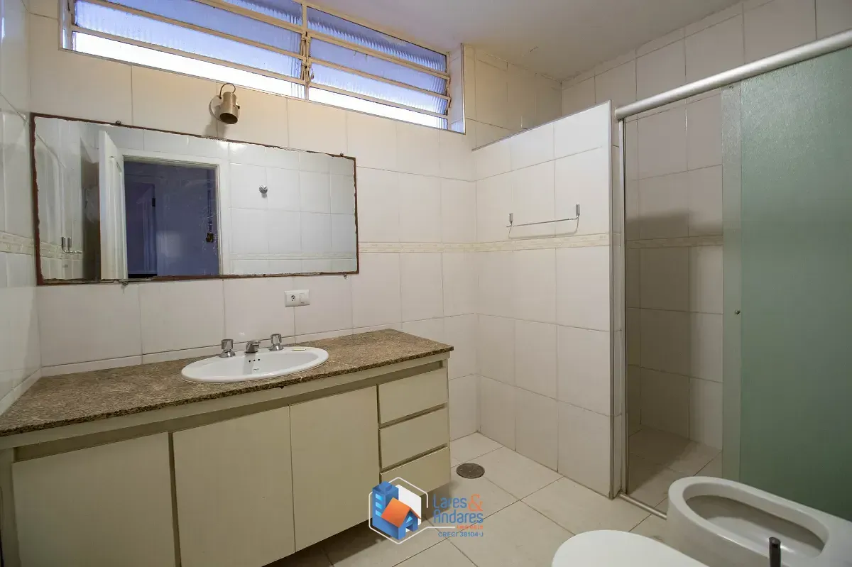 Imagem Casa para venda em Alto da Lapa com 4 quartos, sendo 1 suíte, 276m²