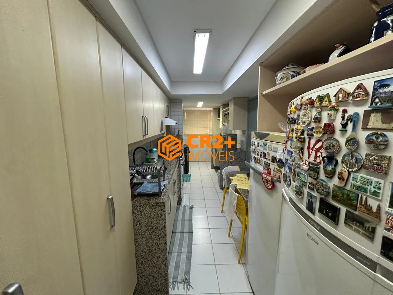 Imagem Vendo apartamento com vista livre para o mar com 3 suítes -118m²