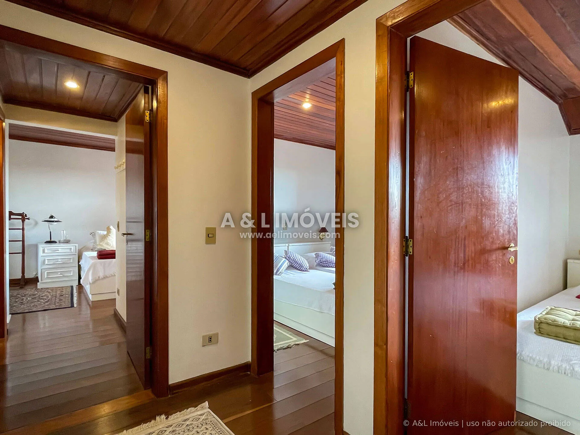 Imagem Apartamento Duplex à Venda | Campos do Jordão | 180,00 m² | Vista Vale
